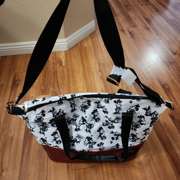 Disney Minnie Mouse Large Tote Diaper Bag - Picture 4 of 8